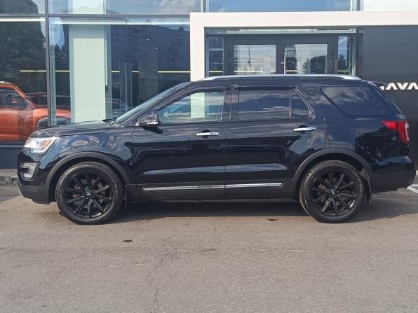 Ford Explorer V Рестайлинг с пробегом 2018 года, цена 2 439 000 рублей, 237000 км, внедорожник, Автокод Объявления