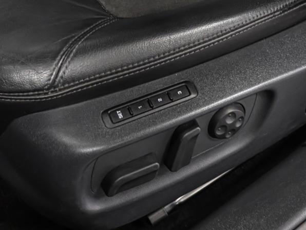 Skoda Octavia II (A5) Рестайлинг с пробегом 2012 года, цена 1 149 000 рублей, 228028 км, универсал, Автокод Объявления
