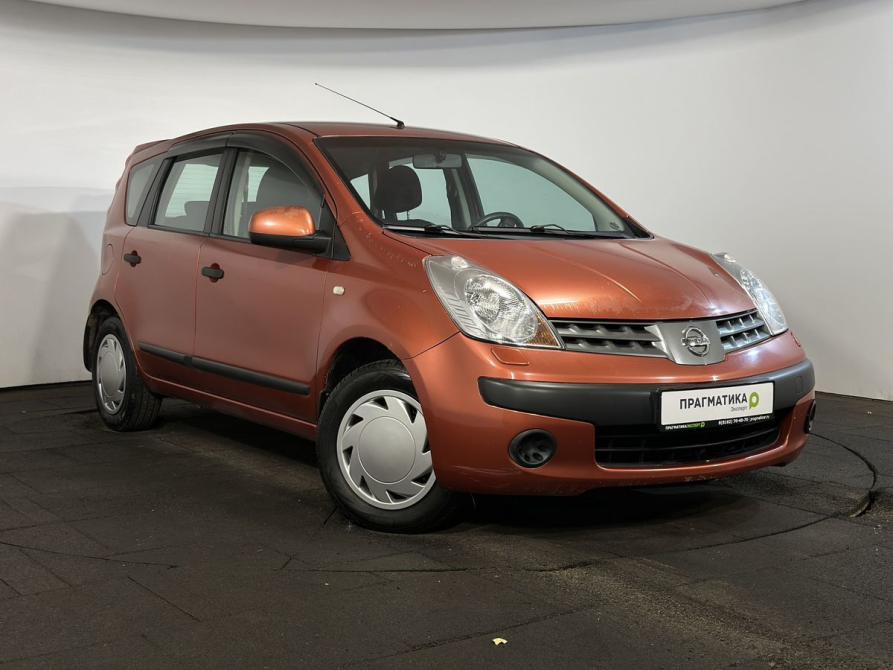 Nissan Note I Великий Новгород  - изображение 3