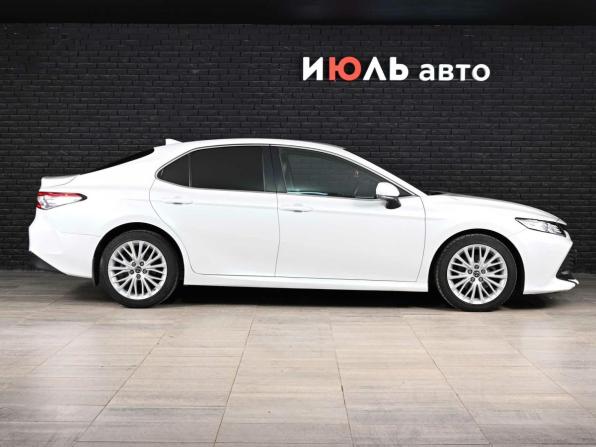 Toyota Camry VIII (XV70) с пробегом 2018 года, цена 2 100 000 рублей, 147677 км, седан, Автокод Объявления