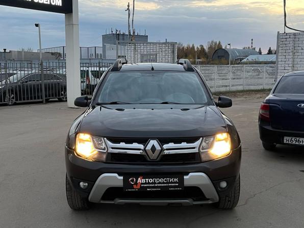 Renault Duster I Рестайлинг с пробегом 2015 года, цена 950 000 рублей, 222300 км, внедорожник, Автокод Объявления