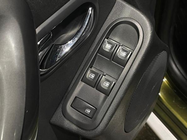 Renault Duster I Рестайлинг с пробегом 2016 года, цена 1 244 000 рублей, 114000 км, внедорожник, Автокод Объявления