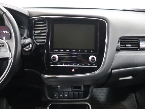Mitsubishi Outlander III Рестайлинг 3 с пробегом 2022 года, цена 2 499 000 рублей, 95891 км, внедорожник, Автокод Объявления
