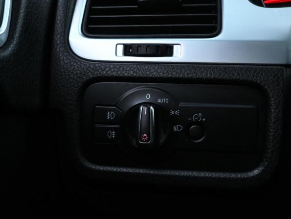 Volkswagen Touareg II с пробегом 2011 года, цена 2 229 000 рублей, 395038 км, внедорожник, Автокод Объявления