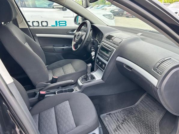 Skoda Octavia II (A5) Рестайлинг с пробегом 2011 года, цена 798 000 рублей, 160091 км, лифтбек, Автокод Объявления