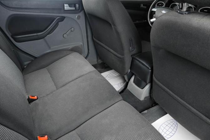 Ford Focus II Рестайлинг с пробегом 2011 года, цена 669 000 рублей, 527000 км, седан, Автокод Объявления
