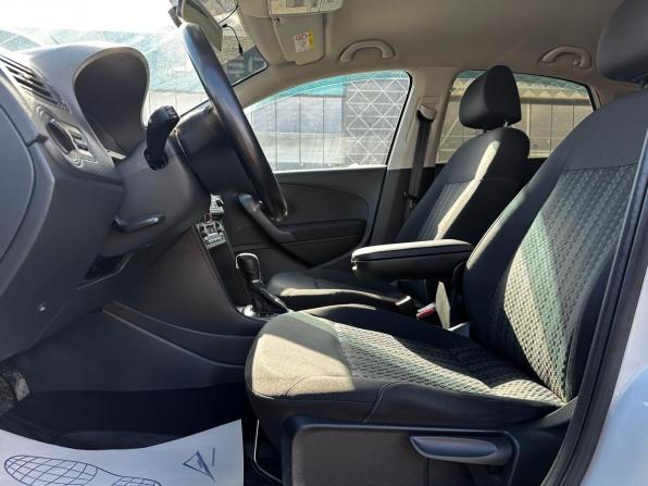 Volkswagen Polo V Рестайлинг с пробегом 2019 года, цена 1 380 000 рублей, 131114 км, седан, Автокод Объявления
