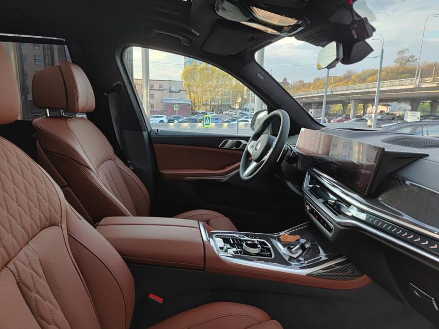 BMW X7 I (G07) Рестайлинг Казань  - изображение 13