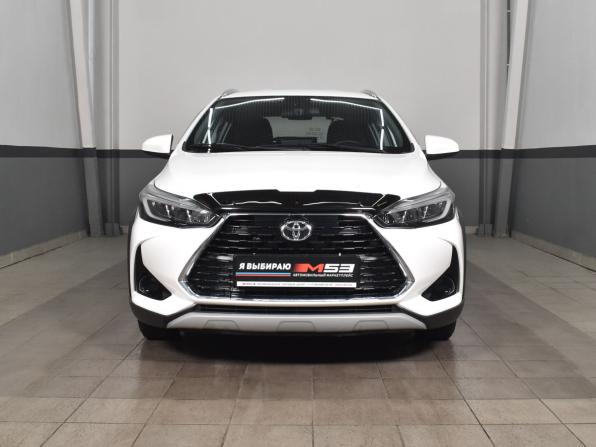 Toyota Yaris XP150 Рестайлинг с пробегом 2022 года, цена 1 794 995 рублей, 26239 км, хэтчбек, Автокод Объявления
