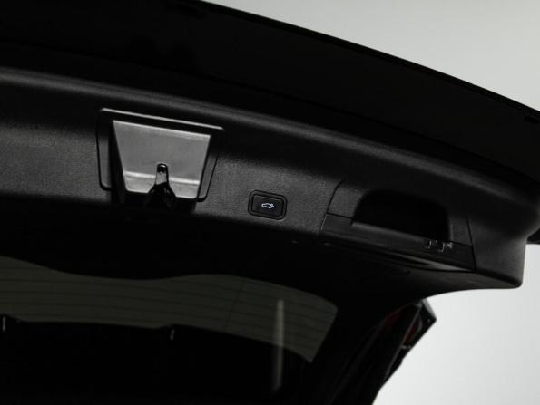 Geely Atlas Pro с пробегом 2023 года, цена 2 079 700 рублей, 33945 км, внедорожник, Автокод Объявления