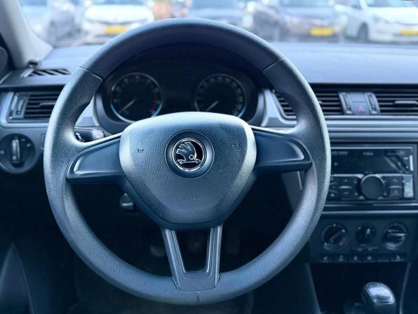 Skoda Rapid I с пробегом 2016 года, цена 1 050 000 рублей, 106000 км, лифтбек, Автокод Объявления