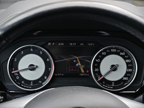 Volkswagen Touareg III с пробегом 2018 года, цена 3 559 000 рублей, 189000 км, внедорожник, Автокод Объявления