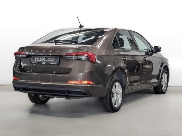Skoda Rapid II с пробегом 2020 года, цена 1 350 000 рублей, 129360 км, лифтбек, Автокод Объявления
