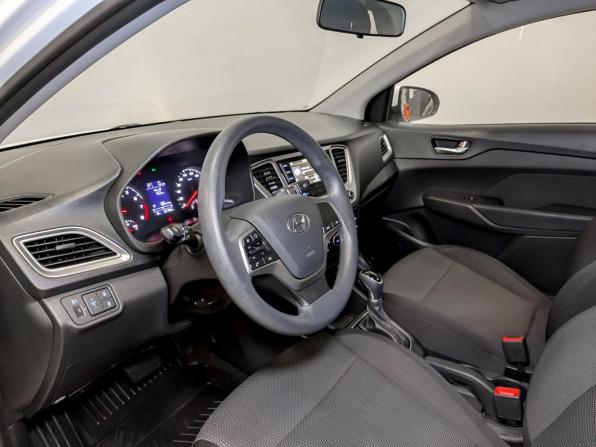 Hyundai Solaris II Рестайлинг с пробегом 2022 года, цена 1 560 000 рублей, 82468 км, седан, Автокод Объявления