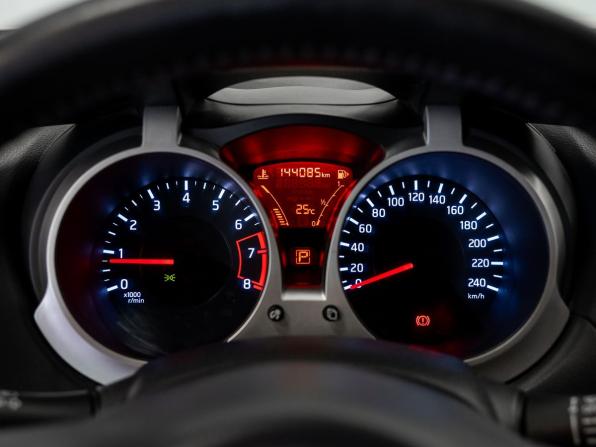 Nissan Juke I с пробегом 2014 года, цена 1 290 000 рублей, 144080 км, внедорожник, Автокод Объявления