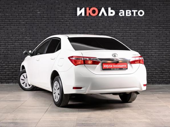 Toyota Corolla XI (E160 E170 E180) Рестайлинг 1 с пробегом 2016 года, цена 1 750 000 рублей, 116751 км, седан, Автокод Объявления