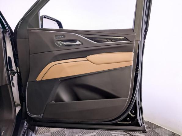 Cadillac Escalade V с пробегом 2023 года, цена 10 500 000 рублей, 37639 км, внедорожник, Автокод Объявления