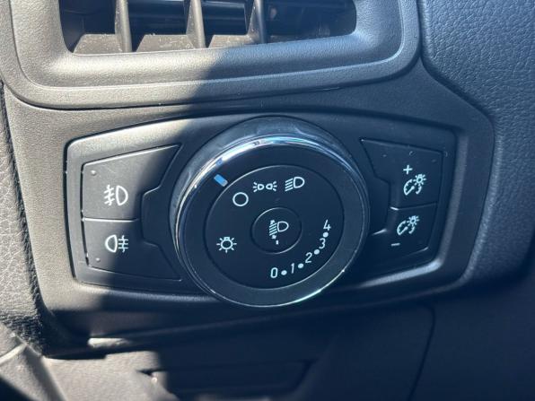 Ford Focus III с пробегом 2014 года, цена 750 000 рублей, 195130 км, хэтчбек, Автокод Объявления