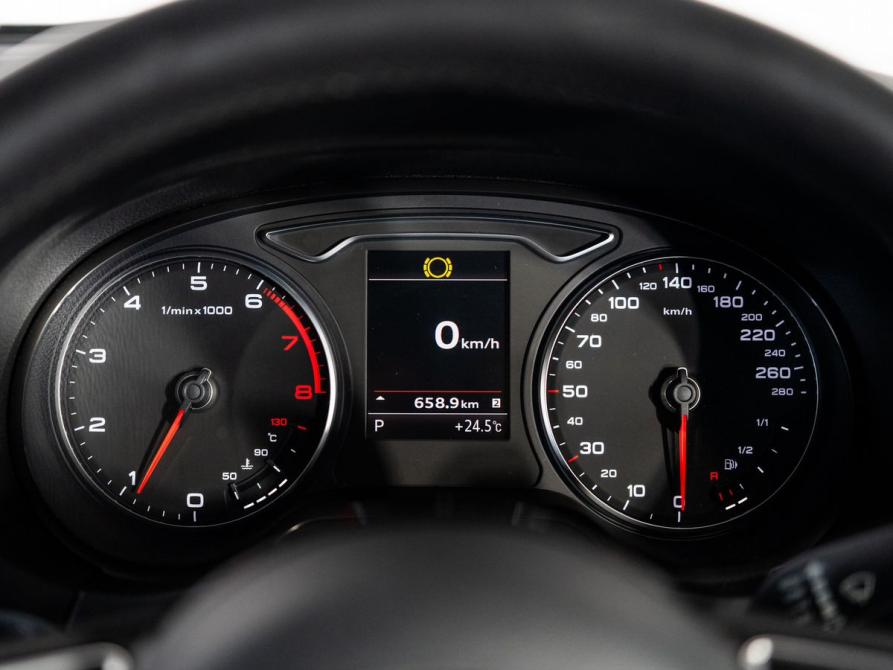 Audi A3 III (8V) Иркутск  - изображение 10
