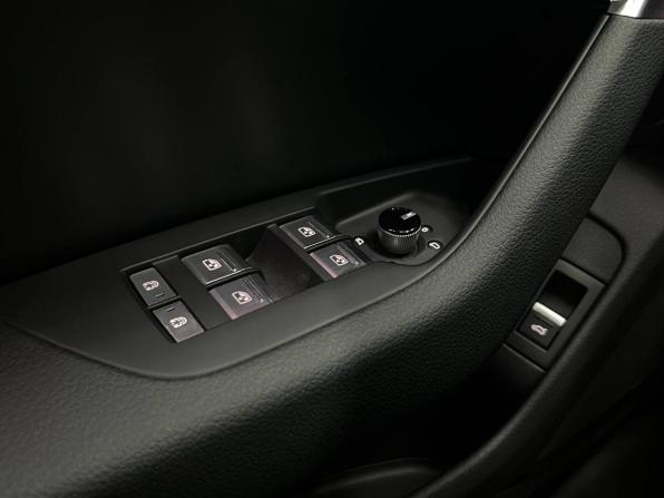 Новый Audi A6 V (C8) Рестайлинг 2024 года, цена 6 899 000 рублей, седан, Автокод Объявления