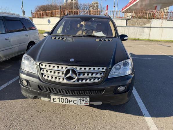 Mercedes-Benz M-Класс II (W164) с пробегом 2005 года, цена 999 000 рублей, 450731 км, внедорожник, Автокод Объявления