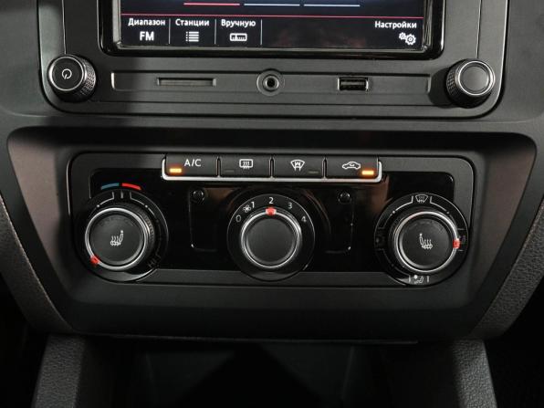 Volkswagen Jetta VI Рестайлинг с пробегом 2016 года, цена 1 549 000 рублей, 137156 км, седан, Автокод Объявления