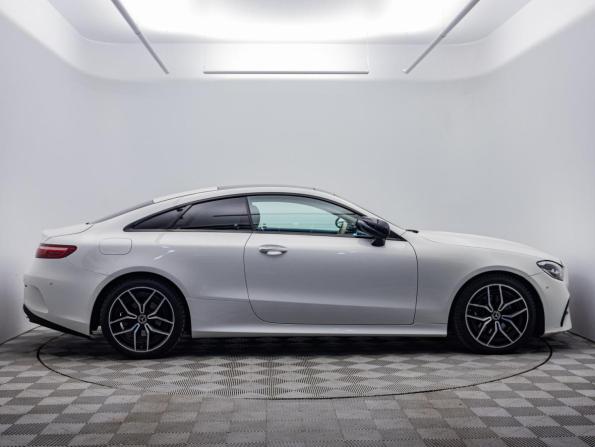 Mercedes-Benz E-Класс V (W213 S213 C238) Рестайлинг с пробегом 2021 года, цена 5 598 000 рублей, 58000 км, купе-хардтоп, Автокод Объявления