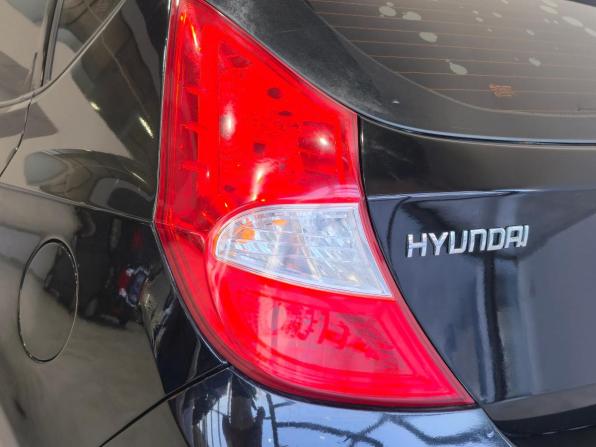 Hyundai Solaris I с пробегом 2012 года, цена 770 000 рублей, 262000 км, хэтчбек, Автокод Объявления