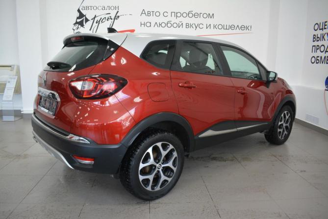 Renault Kaptur I Рестайлинг с пробегом 2021 года, цена 1 899 000 рублей, 33000 км, внедорожник, Автокод Объявления