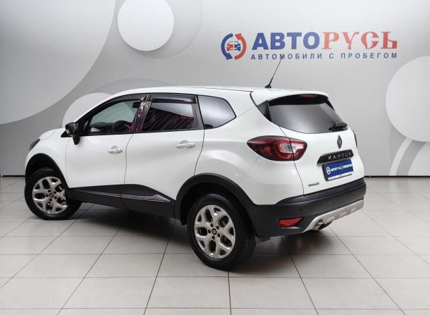 Renault Kaptur I с пробегом 2017 года, цена 1 098 000 рублей, 184036 км, внедорожник, Автокод Объявления