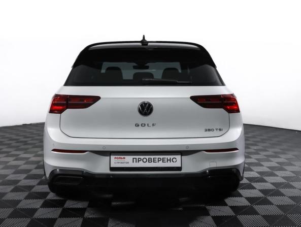 Volkswagen Golf VIII с пробегом 2022 года, цена 2 595 000 рублей, 60358 км, хэтчбек, Автокод Объявления