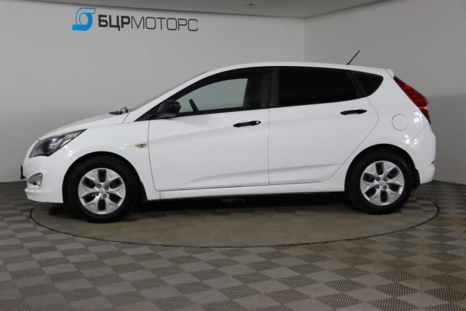 Hyundai Solaris I Рестайлинг с пробегом 2014 года, цена 949 990 рублей, 114643 км, хэтчбек, Автокод Объявления