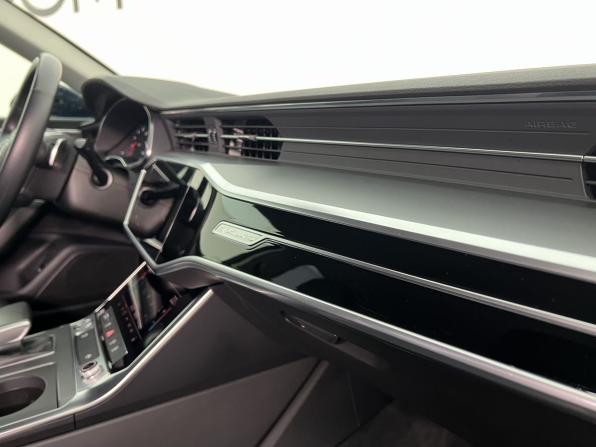 Audi A6 V (C8) с пробегом 2019 года, цена 3 550 000 рублей, 95510 км, седан, Автокод Объявления