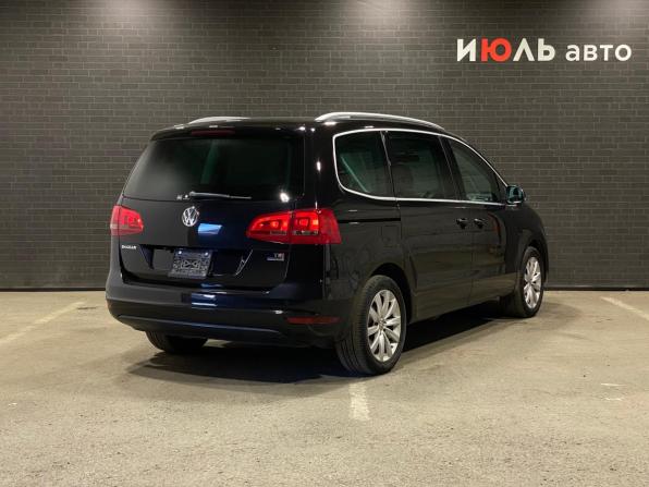 Volkswagen Sharan II с пробегом 2011 года, цена 1 465 000 рублей, 117493 км, минивэн, Автокод Объявления