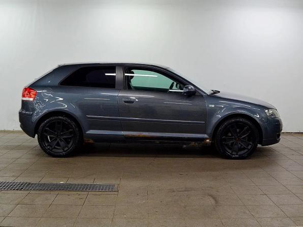 Audi A3 II (8P) с пробегом 2005 года, цена 530 000 рублей, 275000 км, хэтчбек, Автокод Объявления