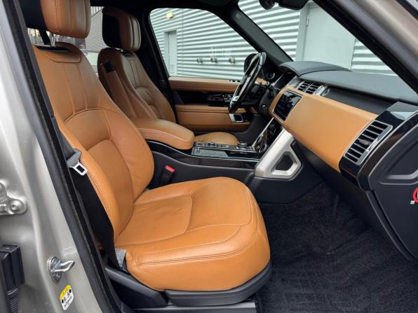 Land Rover Range Rover IV Рестайлинг с пробегом 2018 года, цена 5 190 000 рублей, 141440 км, внедорожник, Автокод Объявления