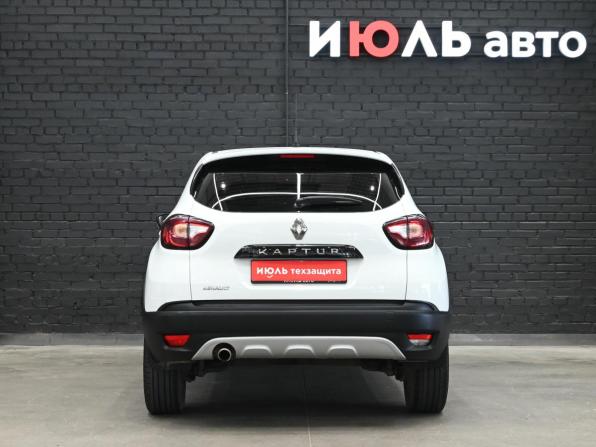Renault Kaptur I с пробегом 2016 года, цена 1 400 000 рублей, 75888 км, внедорожник, Автокод Объявления