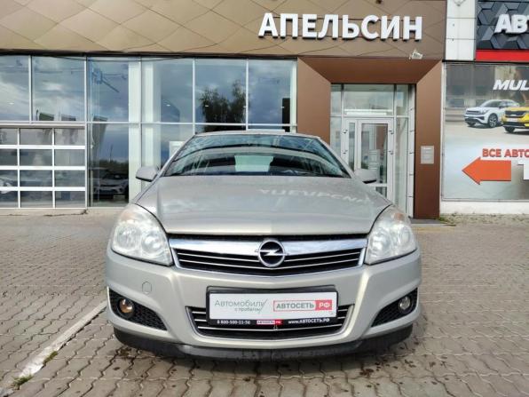 Opel Astra H Рестайлинг с пробегом 2008 года, цена 520 000 рублей, 200002 км, хэтчбек, Автокод Объявления