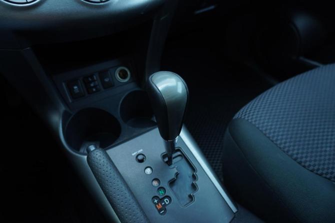 Toyota RAV4 III (XA30) Рестайлинг с пробегом 2011 года, цена 1 385 000 рублей, 167334 км, внедорожник, Автокод Объявления