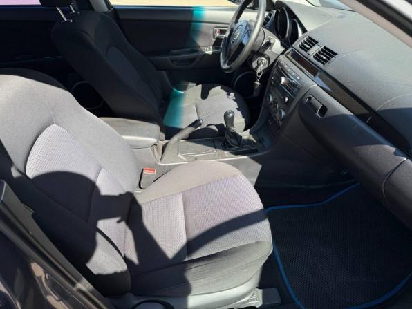 Mazda 3 I (BK) Рестайлинг с пробегом 2006 года, цена 465 000 рублей, 263122 км, седан, Автокод Объявления