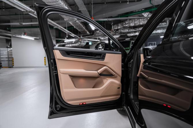 Новый Porsche Cayenne III Рестайлинг 2025 года, цена 17 700 000 рублей, внедорожник, Автокод Объявления