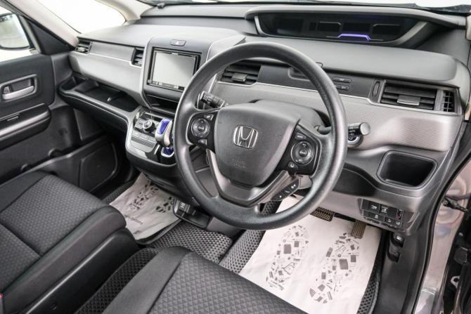 Honda Freed II с пробегом 2019 года, цена 1 629 000 рублей, 145000 км, компактвэн, Автокод Объявления