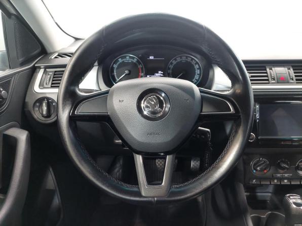 Skoda Rapid I Рестайлинг с пробегом 2018 года, цена 1 099 000 рублей, 173000 км, лифтбек, Автокод Объявления