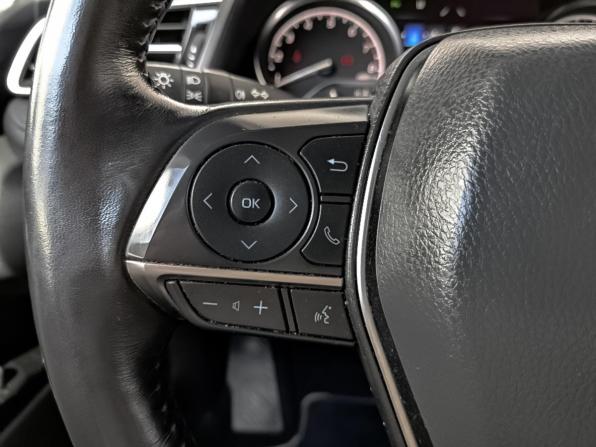 Toyota Camry VIII (XV70) с пробегом 2018 года, цена 2 450 000 рублей, 139492 км, седан, Автокод Объявления
