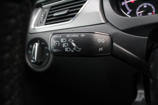 Skoda Rapid I Рестайлинг с пробегом 2019 года, цена 1 405 000 рублей, 189161 км, лифтбек, Автокод Объявления