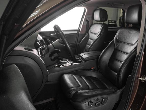 Volkswagen Touareg II с пробегом 2012 года, цена 2 099 000 рублей, 209556 км, внедорожник, Автокод Объявления