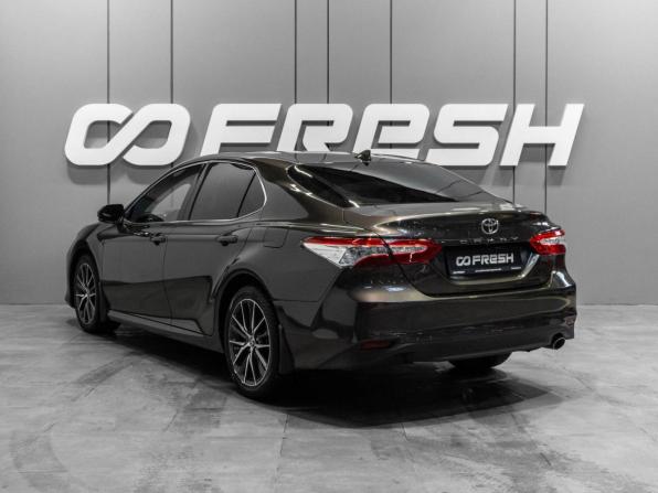 Toyota Camry VIII (XV70) Рестайлинг с пробегом 2021 года, цена 3 700 000 рублей, 45683 км, седан, Автокод Объявления