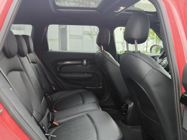 Mini Clubman II Рестайлинг с пробегом 2022 года, цена 3 950 000 рублей, 63302 км, универсал, Автокод Объявления