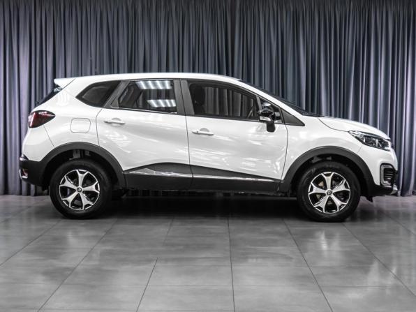 Renault Kaptur I с пробегом 2017 года, цена 1 199 000 рублей, 114161 км, внедорожник, Автокод Объявления