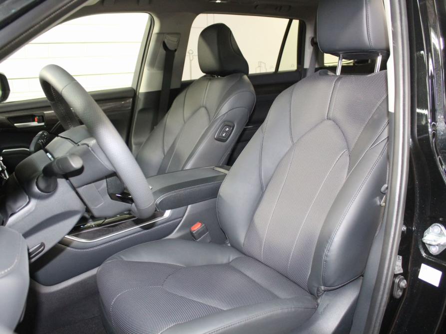 Toyota Highlander IV (XU70) Москва  - изображение 15